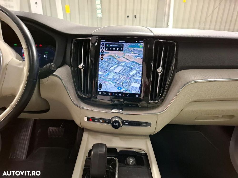 Volvo XC 60 T6 AWD Recharge Geartronic Inscription - 6