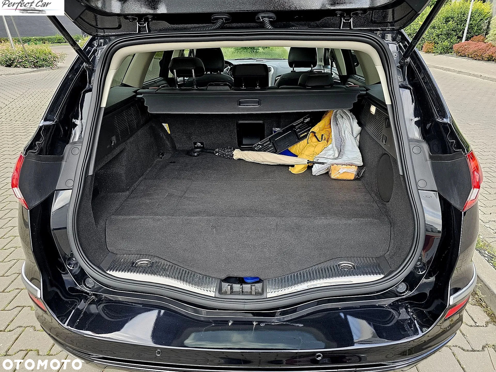 Ford Mondeo Vignale 2.0 Hybrid - 34