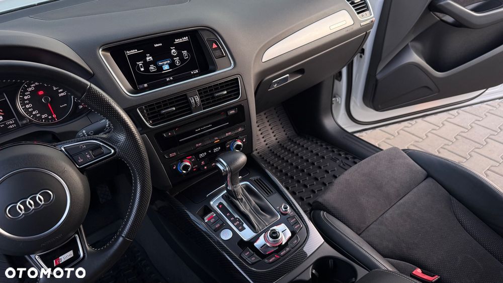Audi Q5 2.0 TDI Quattro S tronic sport - 4