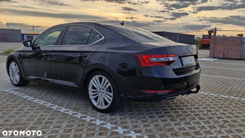 Skoda Superb 2.0 TDI Style DSG - 3