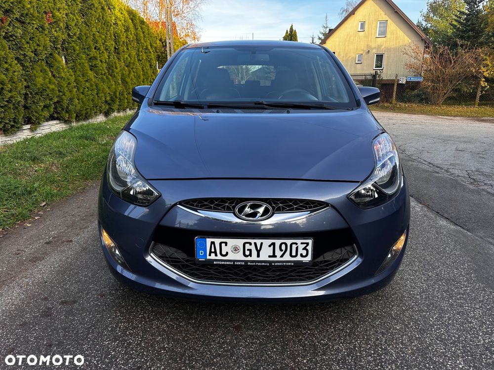 Hyundai ix20 1.4 Premium blue - 7