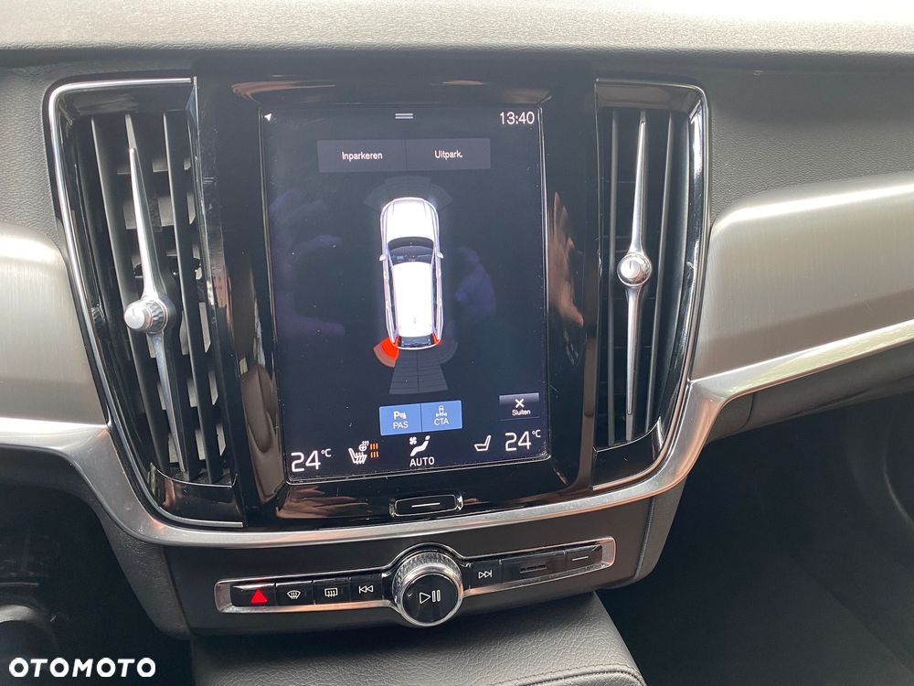 Volvo V90 D4 Inscription - 40