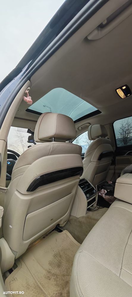 BMW Seria 7 740d xDrive - 18