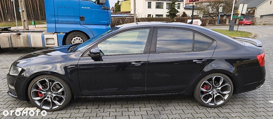 Skoda Octavia 2.0 TDI RS - 2