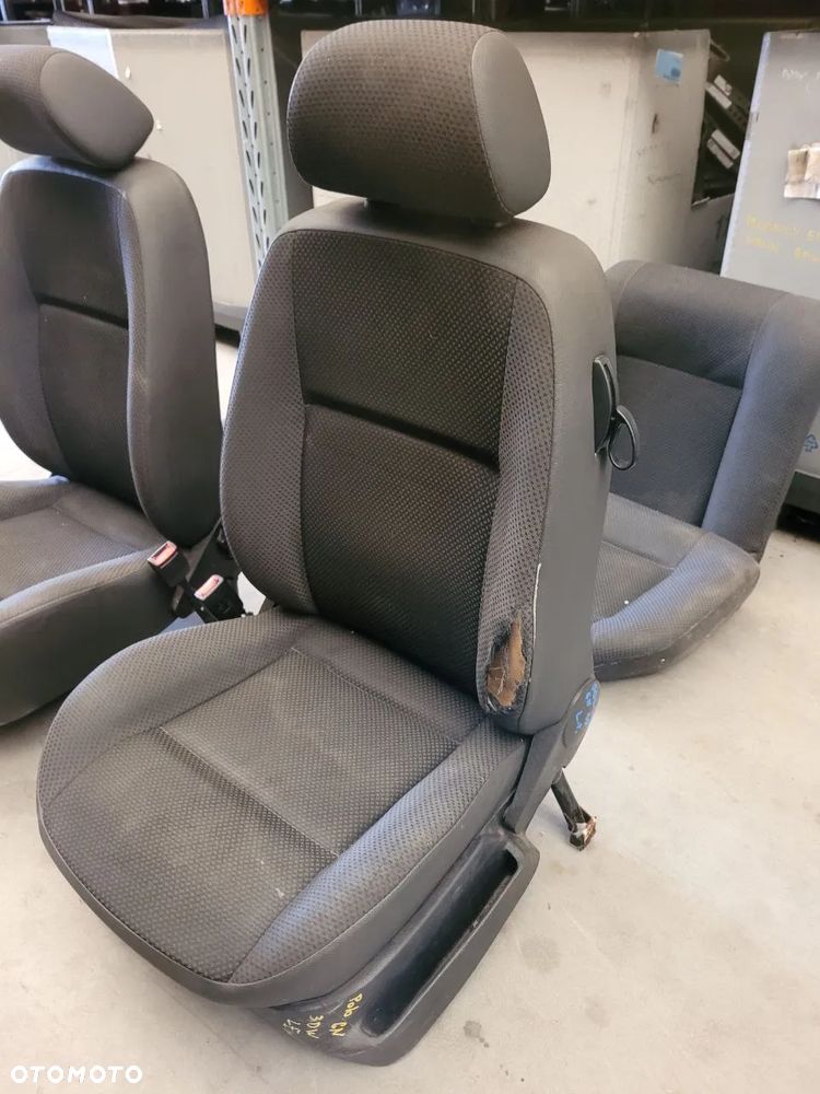 VOLKSWAGEN TRANSPORTER T4 / POLO III 6N / GOLF V 3DW  FOTEL / FOTELE - 12