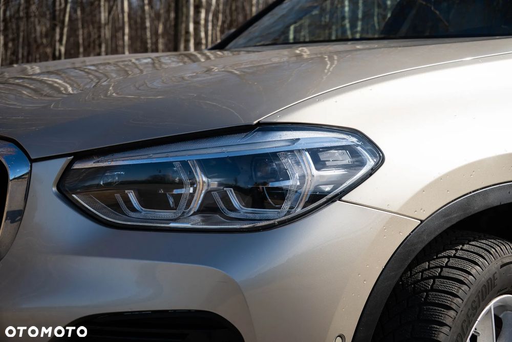 BMW X3 sDrive18d Advantage - 10