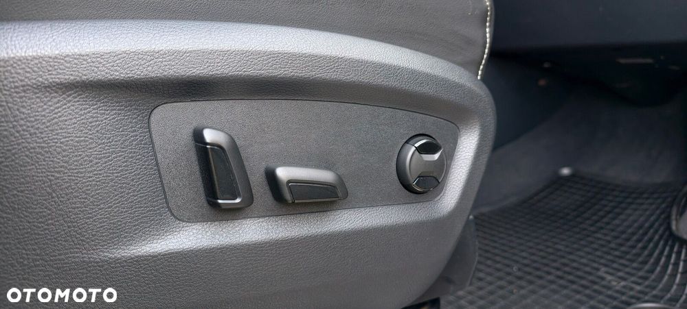 Volkswagen Multivan 2.0 TDI L1 Higline DSG - 19
