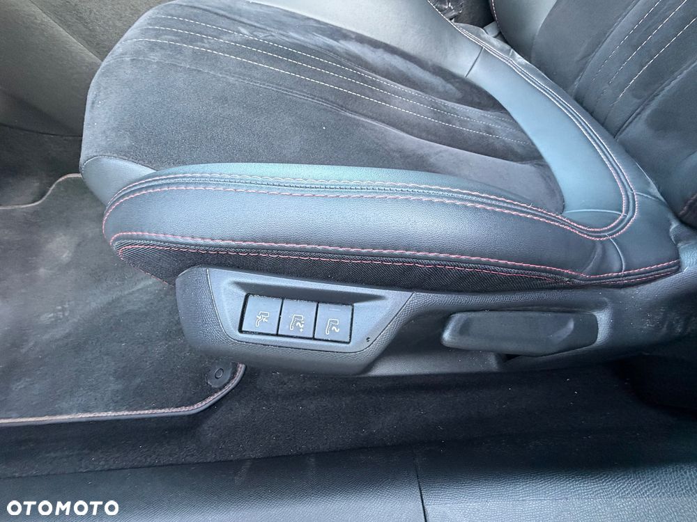 Peugeot 308 PureTech 225 EAT8 Stop & Start GT - 18