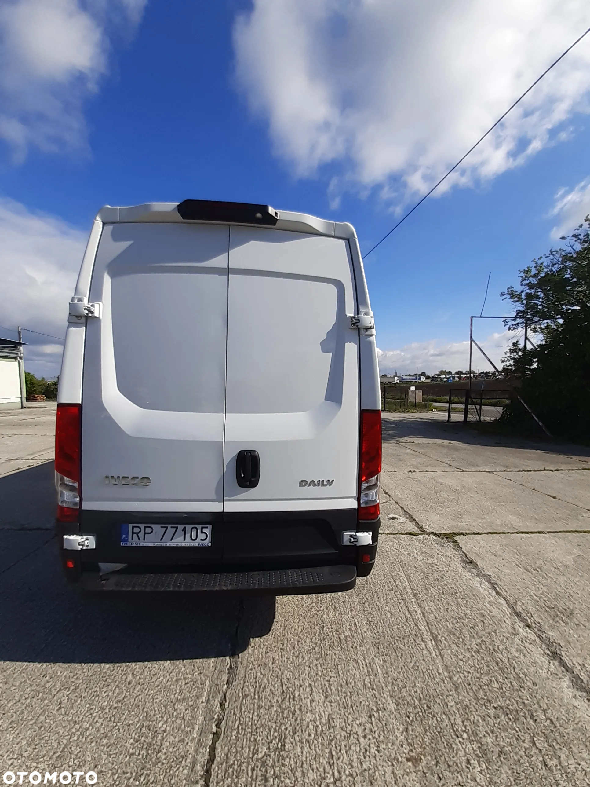 Iveco Daily 35S15 - 3