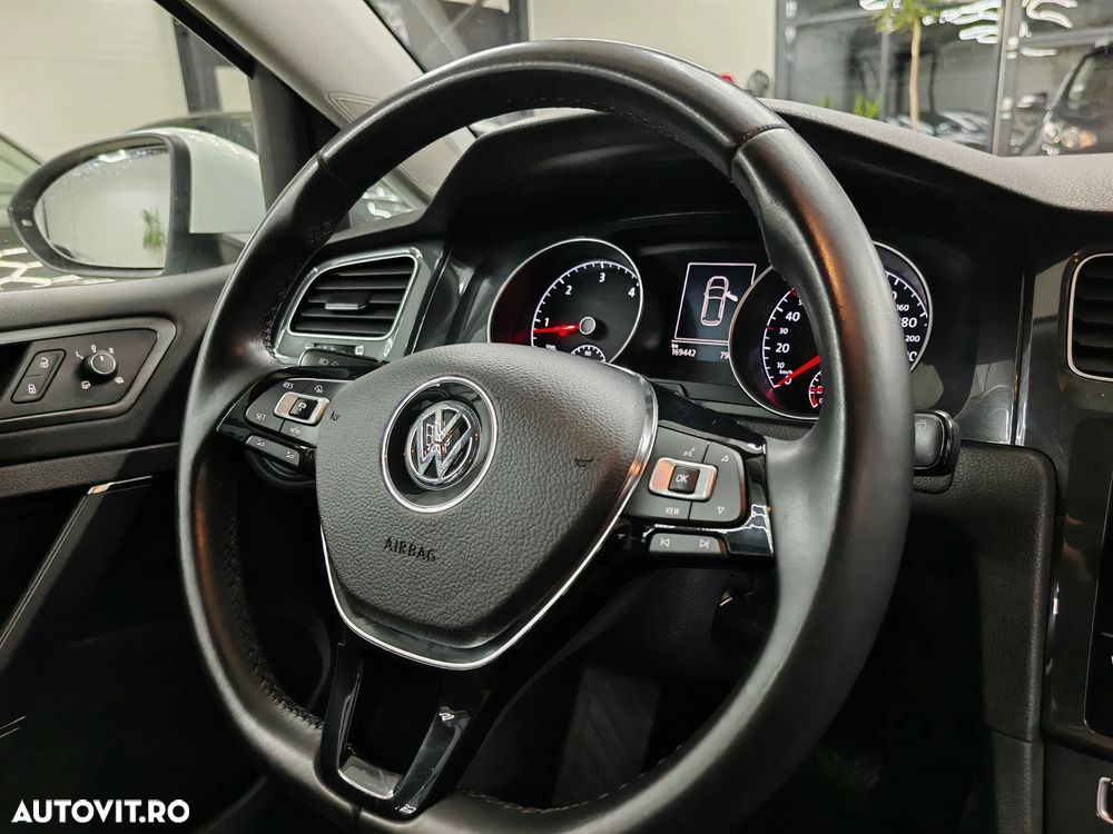 Volkswagen Golf 2.0 TDI (BlueMotion Technology) DSG Comfortline - 10