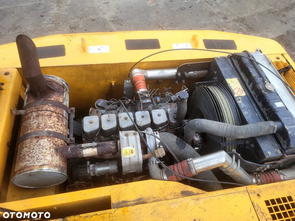 Hyundai 250LC-7 - 25