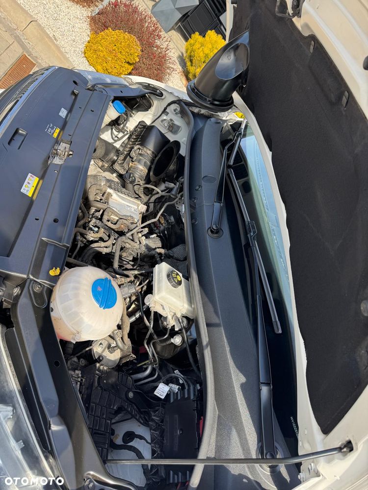 Volkswagen CRAFTER blaszak MAXi długi 4,3 L4H2 - 15