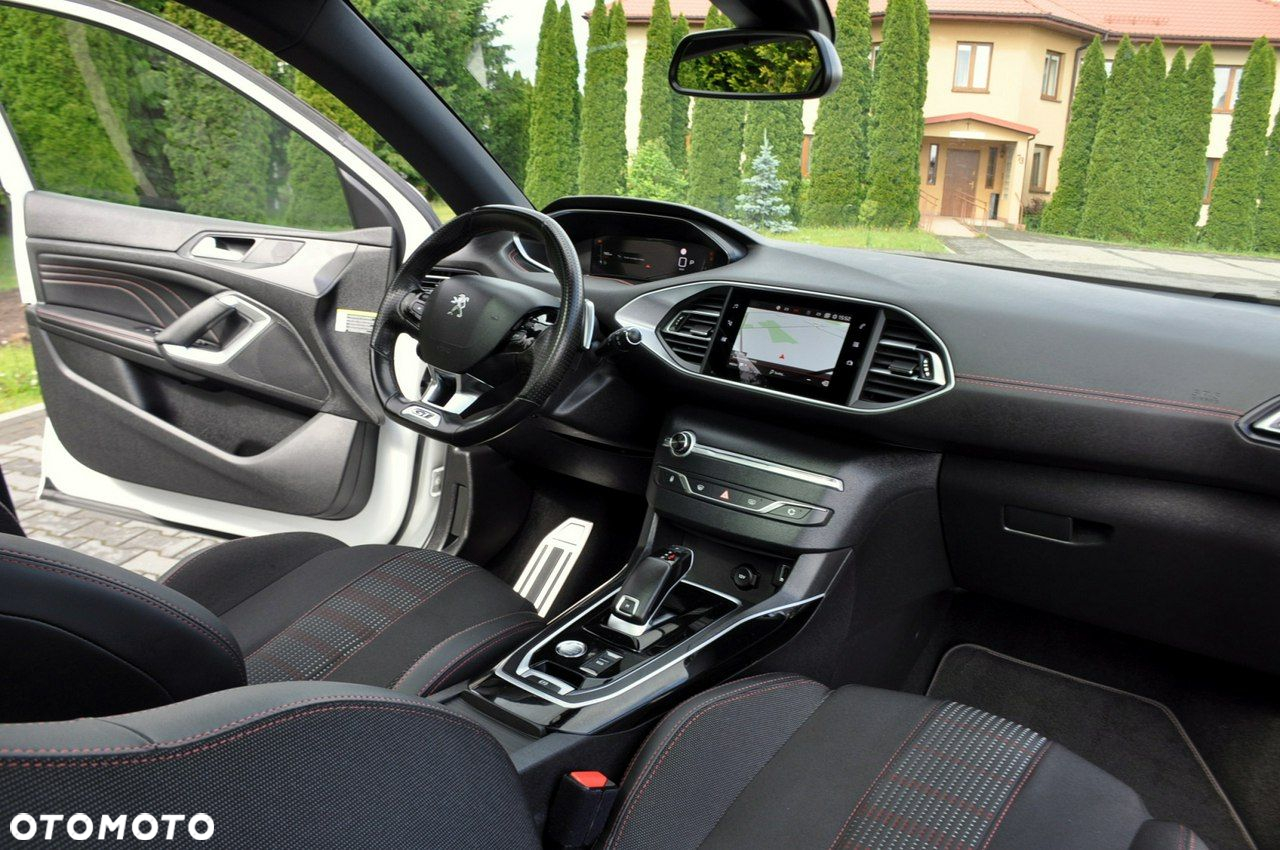 Peugeot 308 - 26
