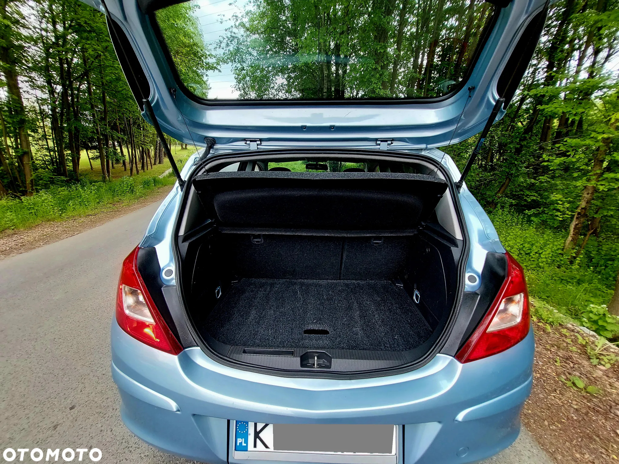 Opel Corsa 1.2 16V Essentia - 17