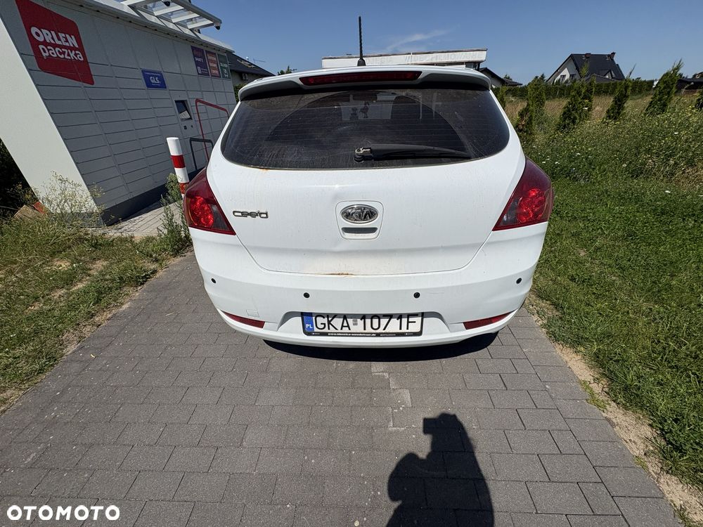 Kia Ceed - 5