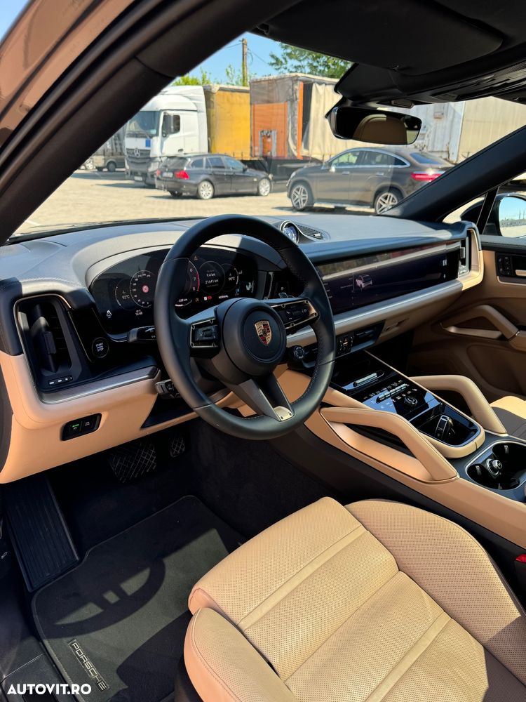 Porsche Cayenne Coupe Black Edition - 9