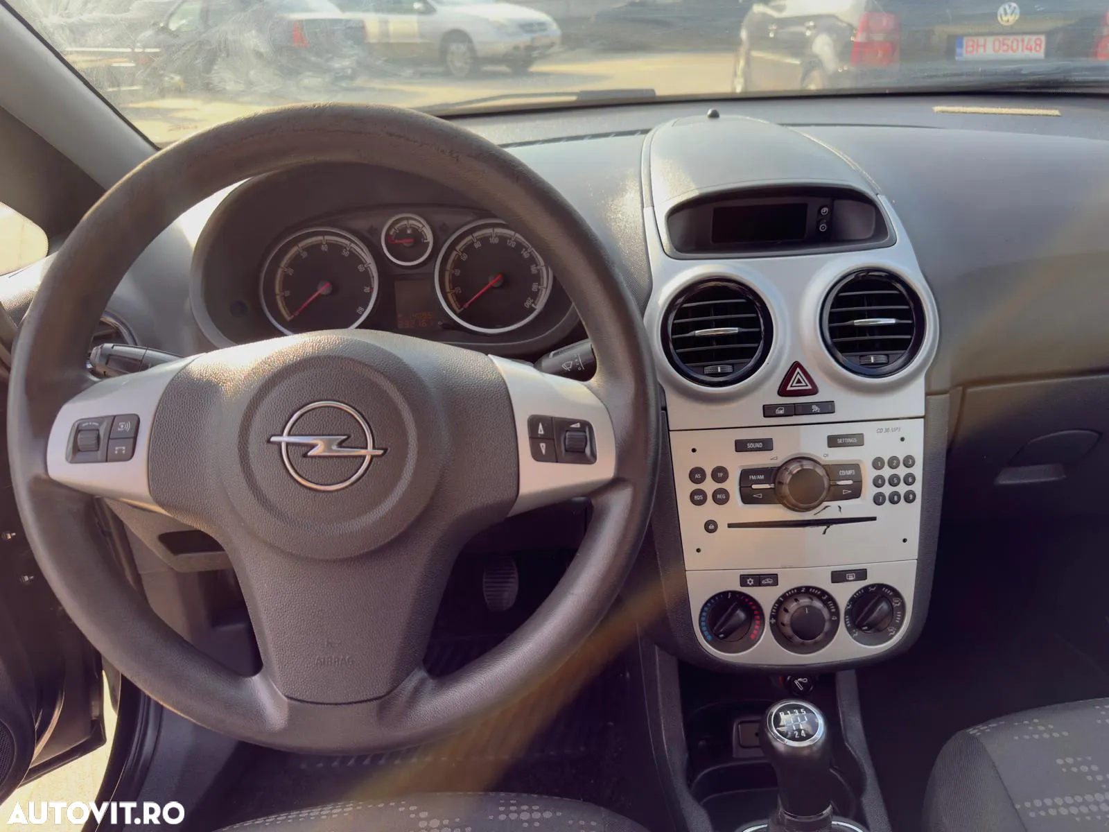 Opel Corsa 1.2 Easytronic Active - 3