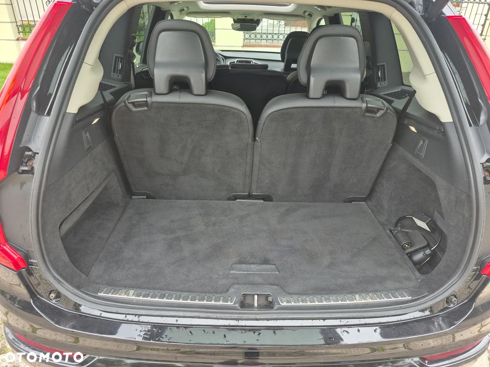 Volvo XC 90 T6 AWD Momentum 7os - 31