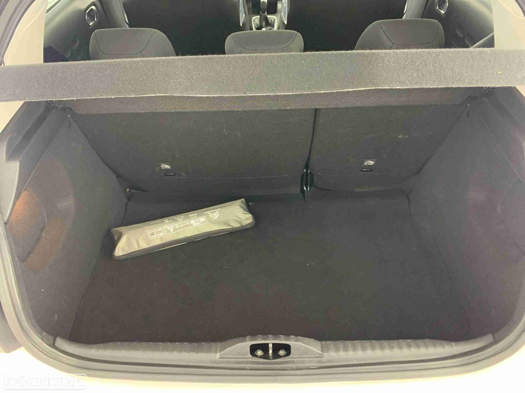 Citroën C3 1.2 PureTech Max - 14