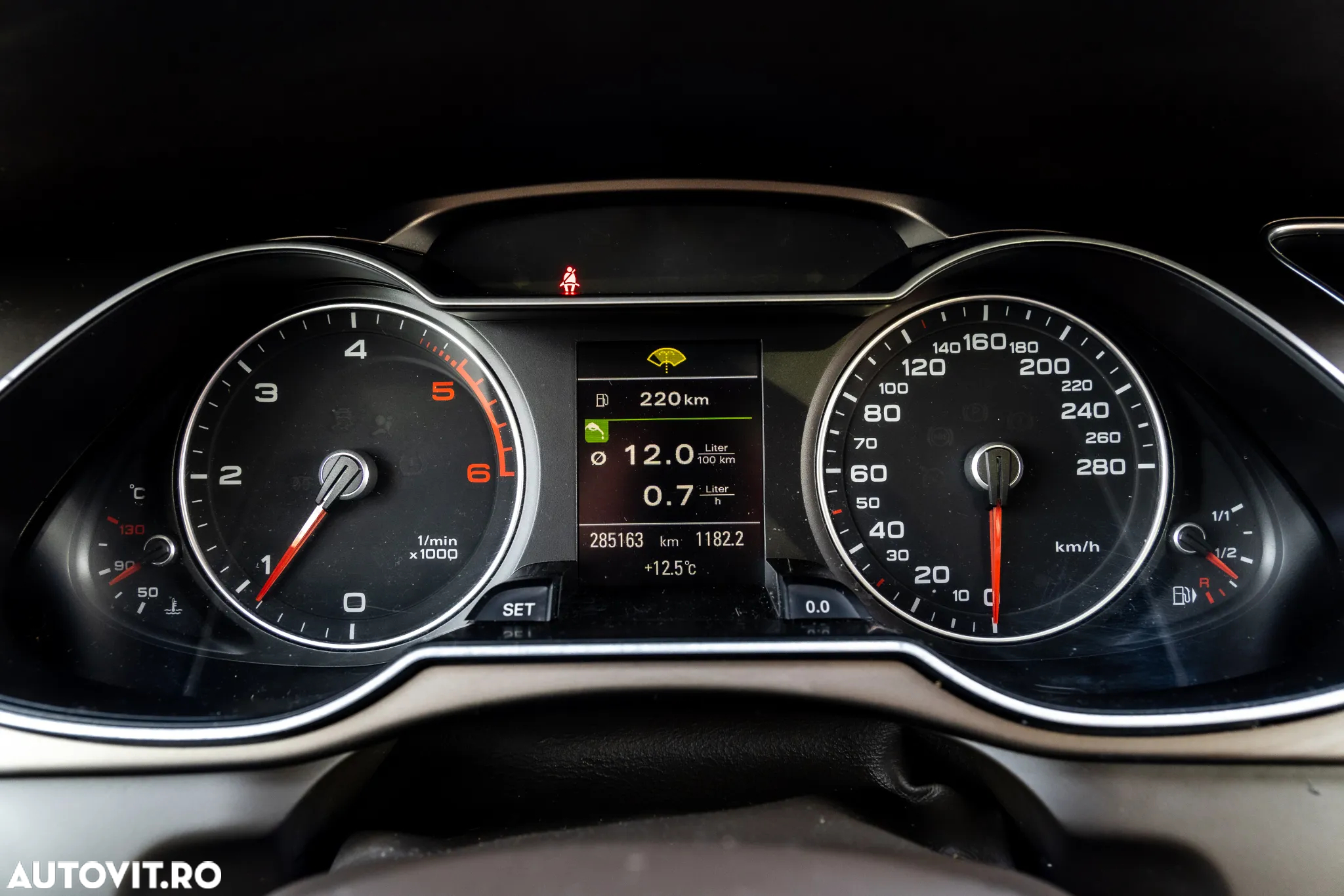 Audi A4 Avant 2.0 TDI e DPF S line Sportpaket - 23