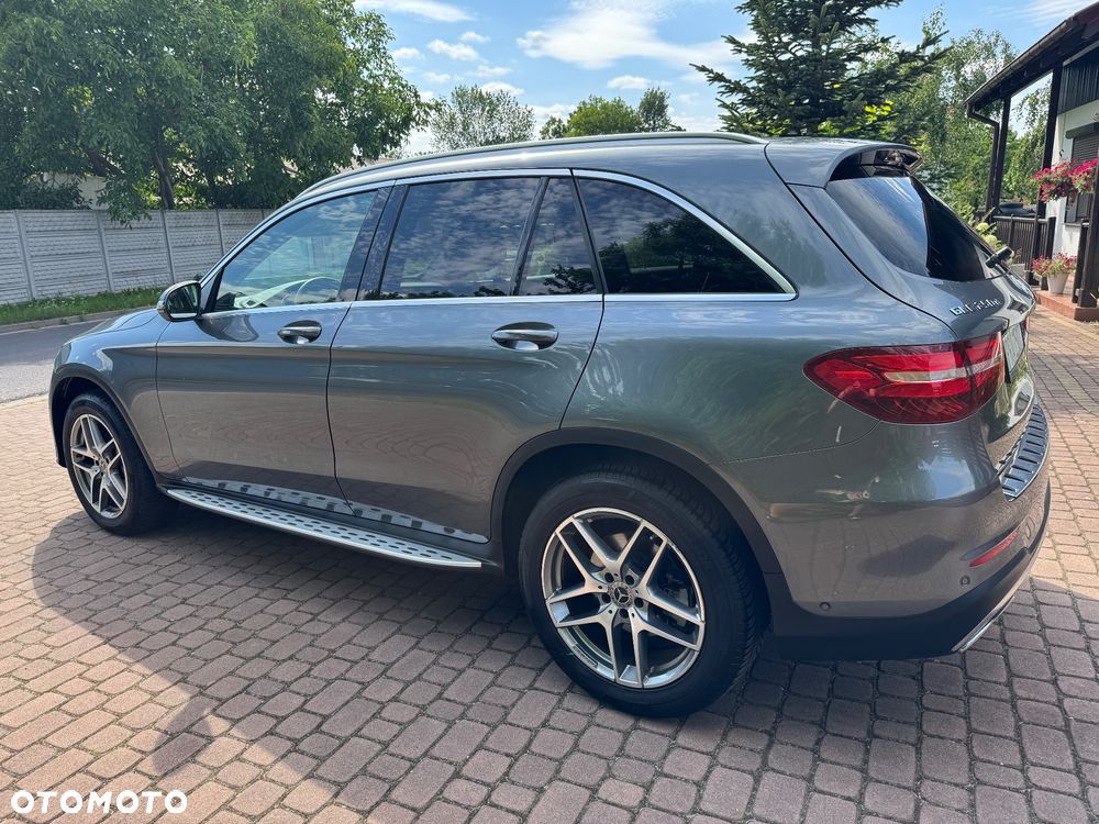 Mercedes-Benz GLC 250 d 4Matic 9G-TRONIC AMG Line - 6