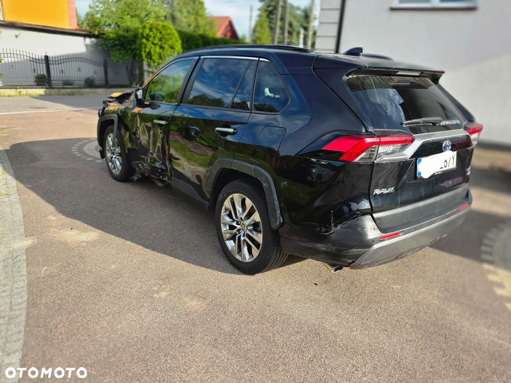 Toyota RAV4 - 4