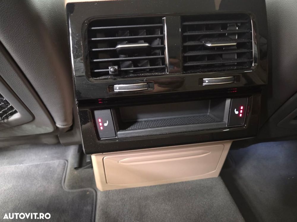 Volkswagen Touareg V6 TDI Atmosphere - 13