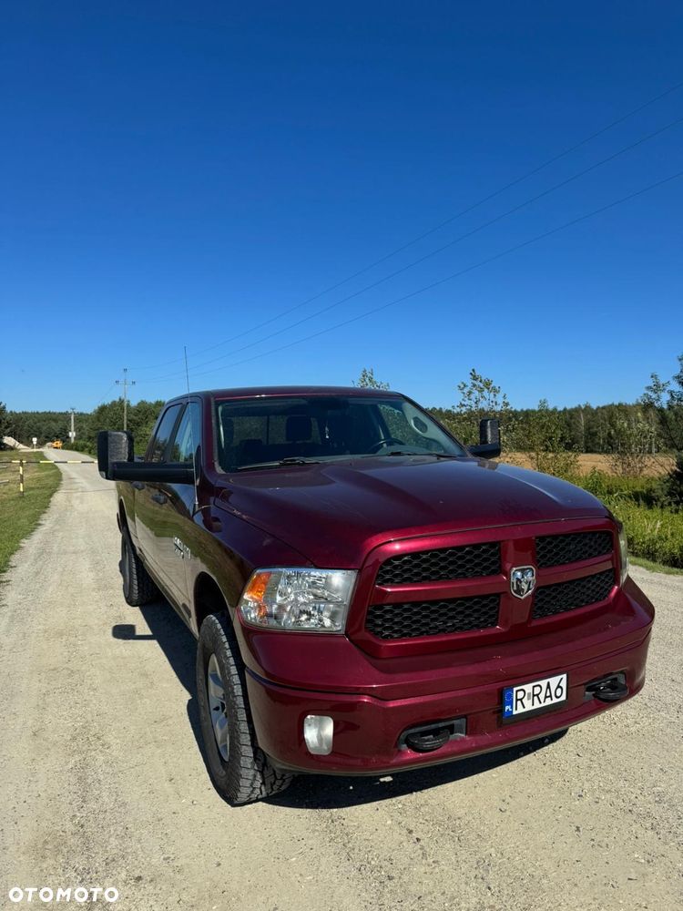 Dodge RAM 1500 5.7 4x4 - 4