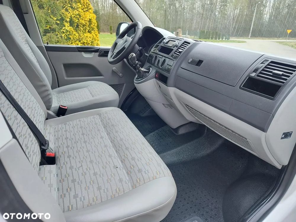 Volkswagen Transporter - 21