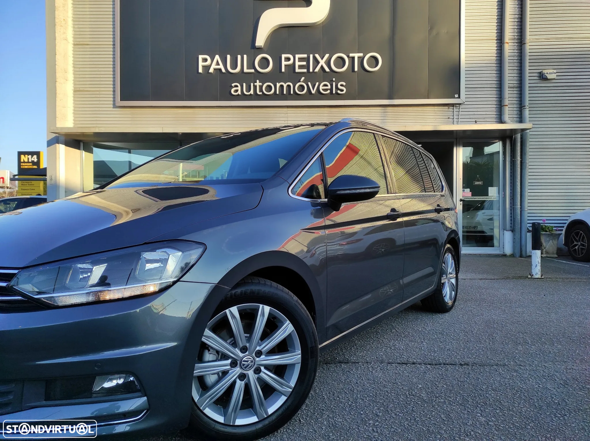VW Touran 1.6 TDI Highline DSG - 34