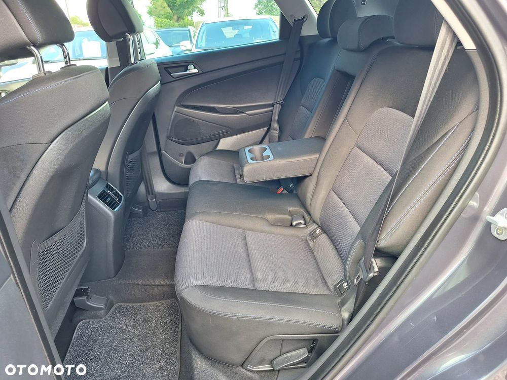 Hyundai Tucson blue 1.6 GDi 2WD Passion - 31
