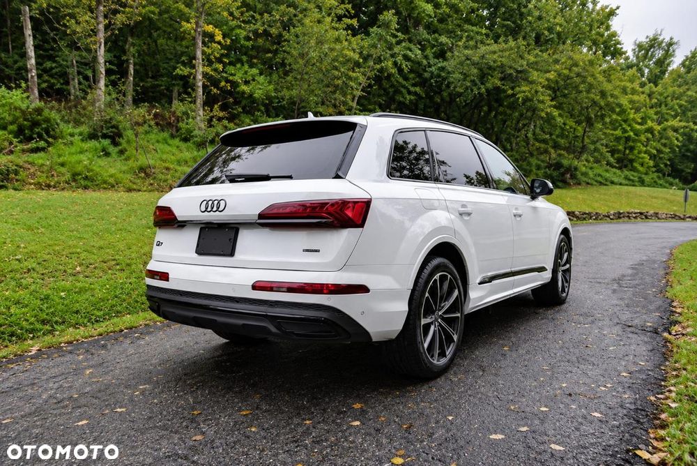 Audi Q7 55 TFSI mHEV Quattro S Line Tiptr - 8