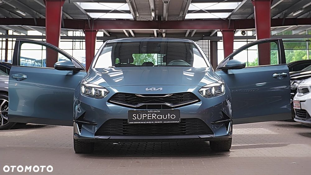 Kia Ceed 1.5 T-GDI M - 4