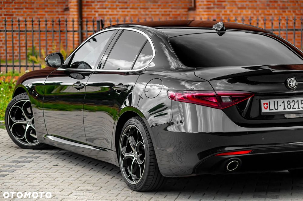 Alfa Romeo Giulia 2.2 D Turbo Super - 10
