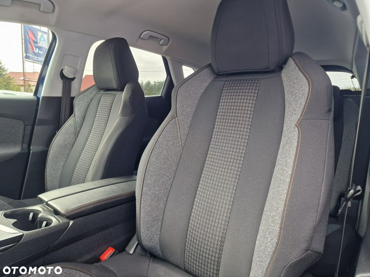 Peugeot 3008 1.2 PureTech Active Pack S&S EAT8 - 20