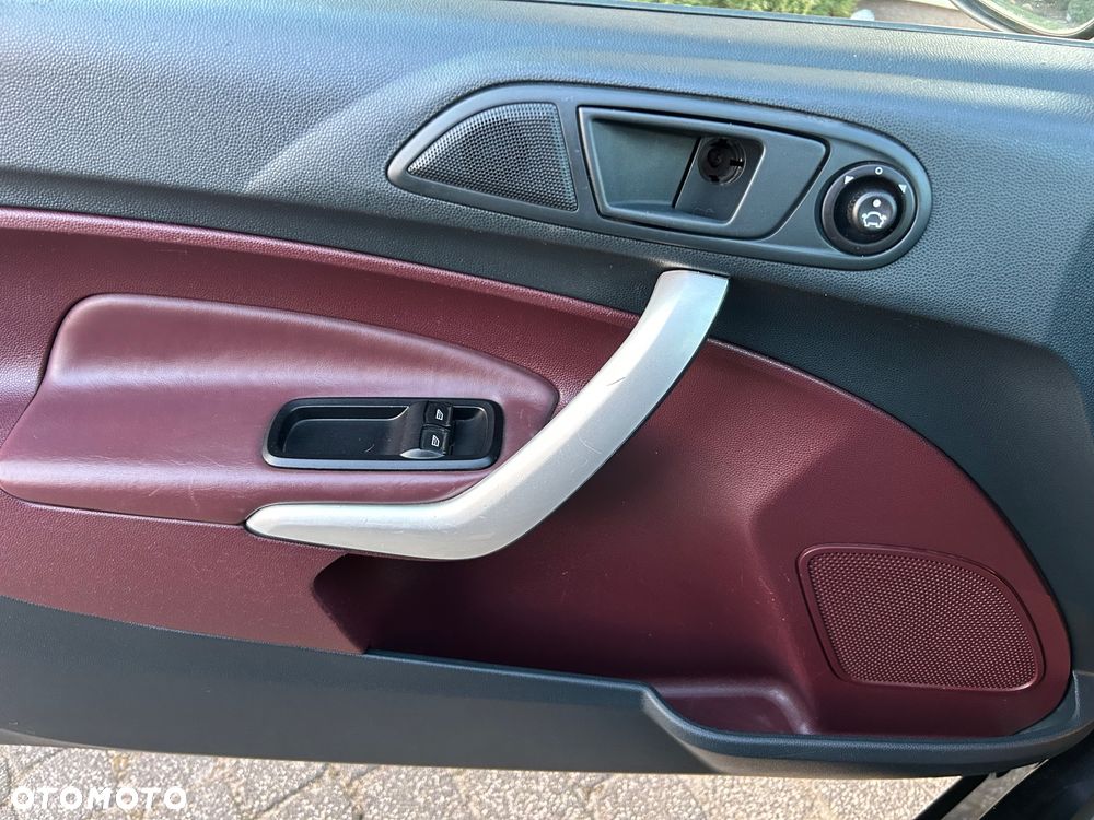 Ford Fiesta 1.4 Titanium EU5 - 20