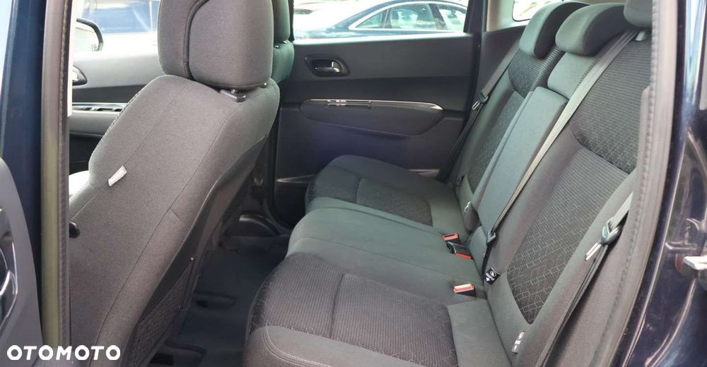 Peugeot 3008 - 16