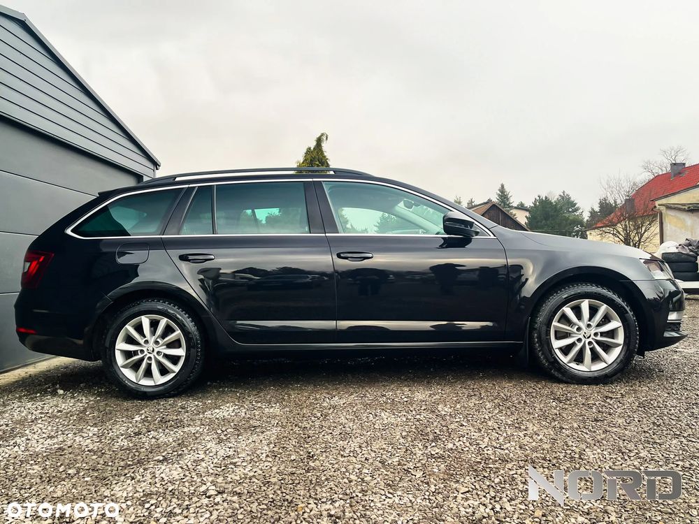 Skoda Octavia 1.8 TSI DSG Style - 3