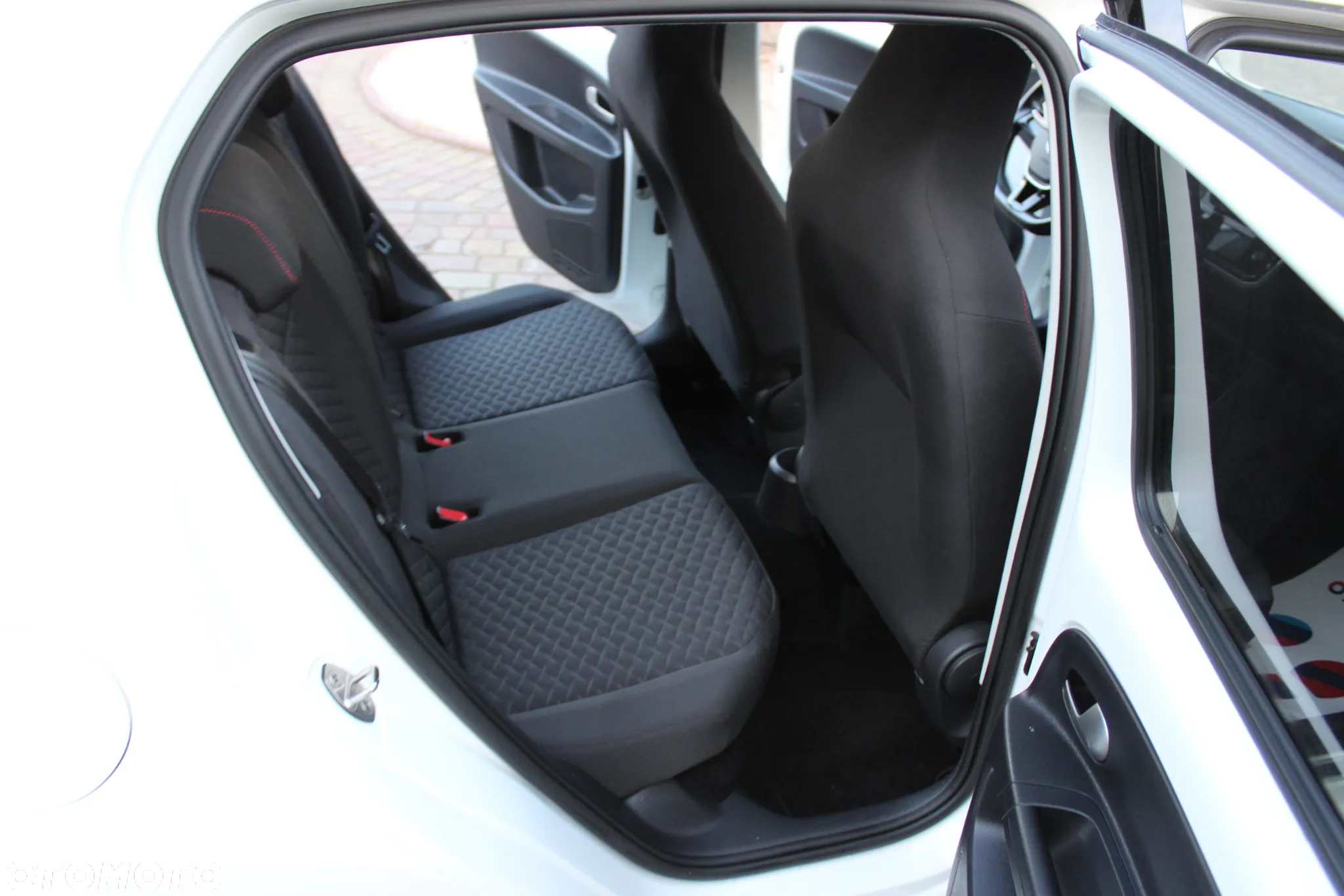 Volkswagen up! join - 29