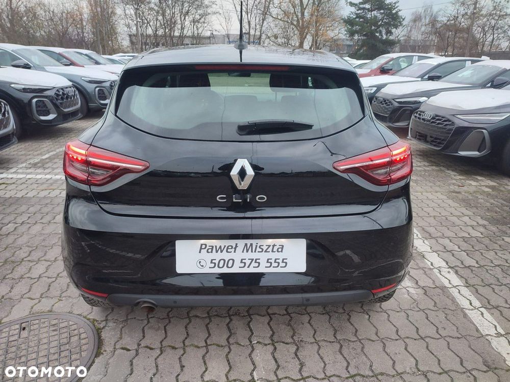 Renault Clio - 18