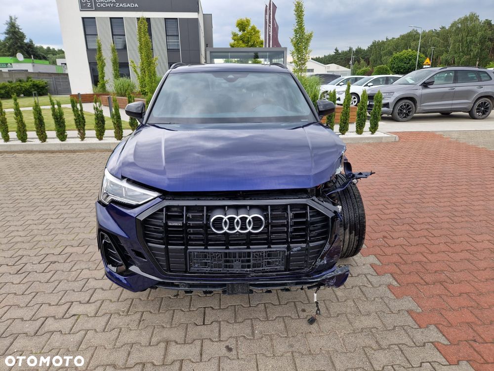 Audi Q3 45 TFSI Quattro S tronic - 2