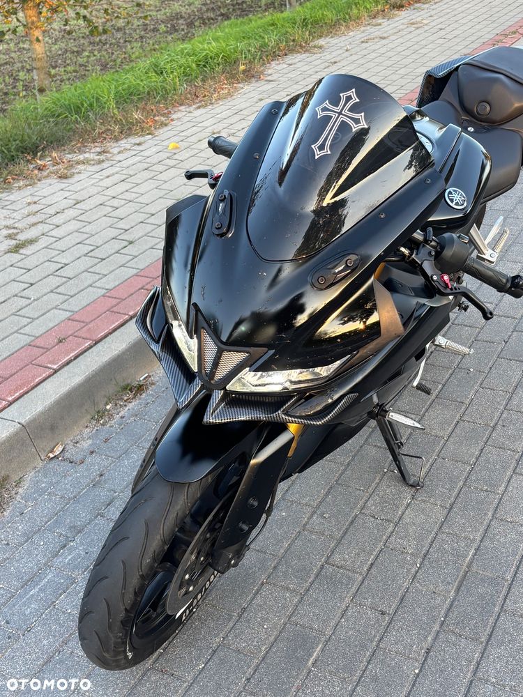 Yamaha YZF - 7