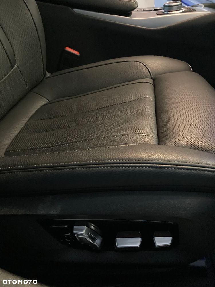 BMW Seria 5 520d - 9