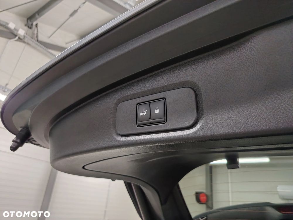 Nissan Qashqai 1.3 DIG-T MHEV Xtronic N-Connecta - 29