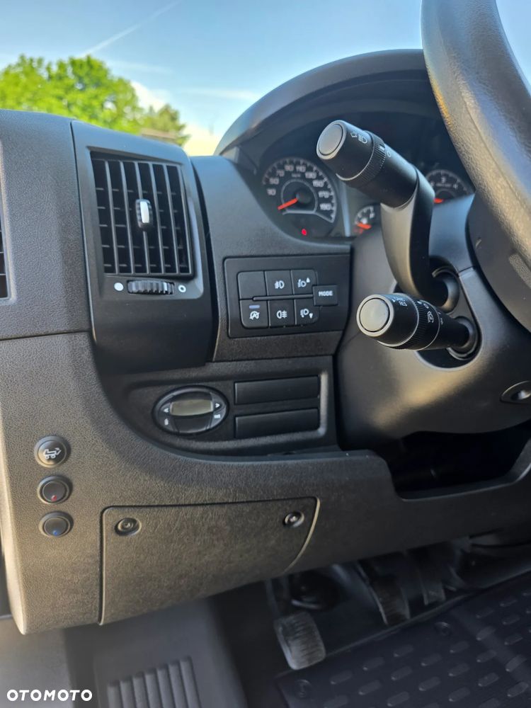 Peugeot BOXER 2,2 HDI 140 KONNY KONTENER 4,3M WINDA KLIMA WEBASTO LEDY GWARANCJA - 16