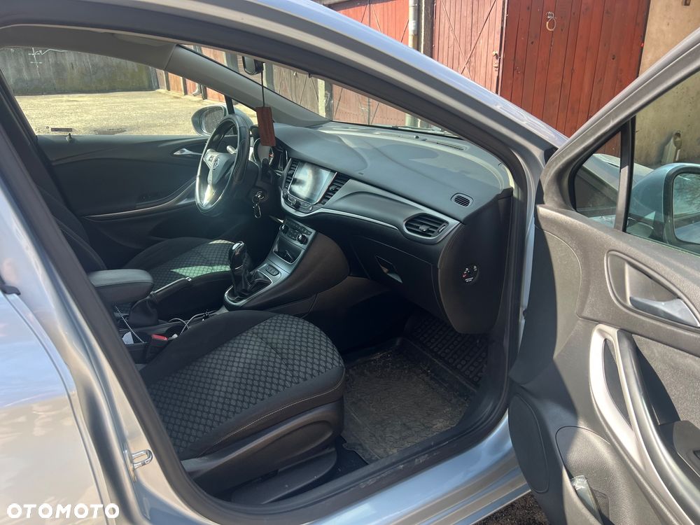 Opel Astra 1.4 T Enjoy - 2