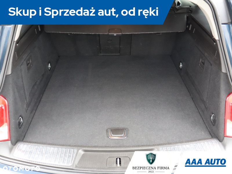 Opel Insignia - 14