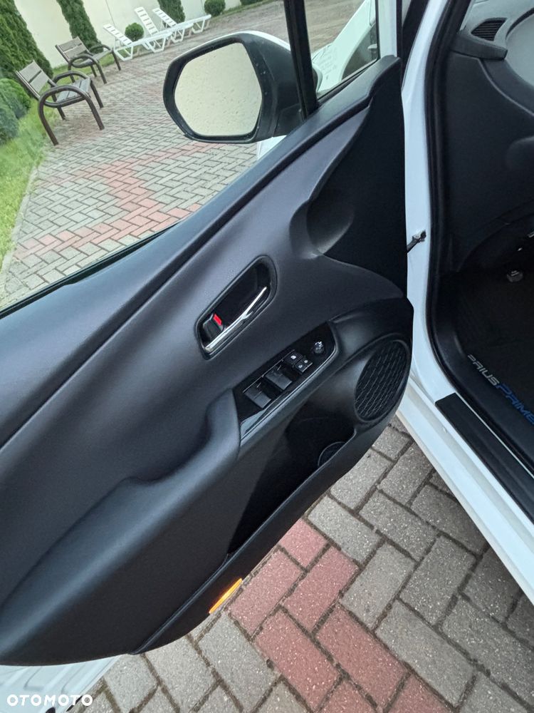 Toyota Prius 1.8 Hybrid Executive - 12