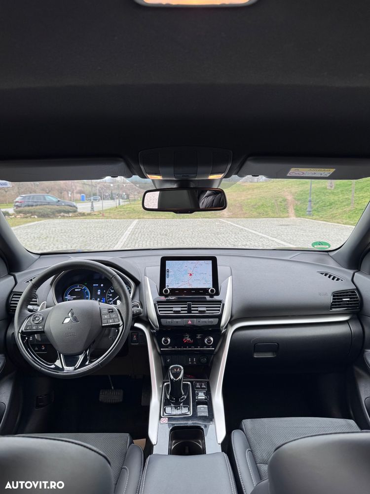 Mitsubishi Eclipse-Cross - 14