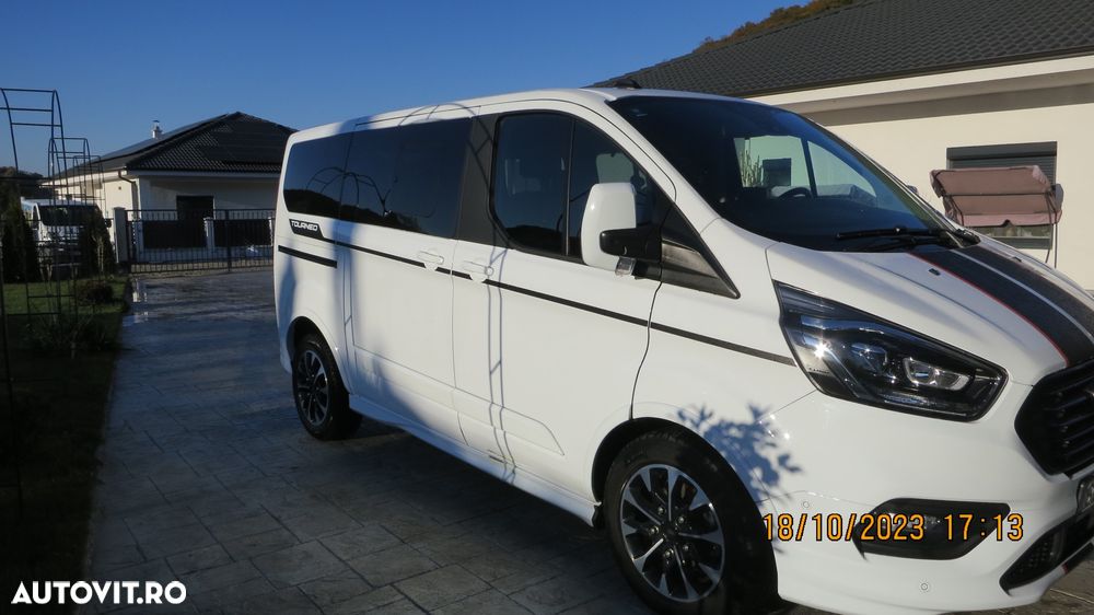 Ford Tourneo Custom Bus 320 2.0 EcoBlue 185 CP L1H1 Sport Aut. - 3